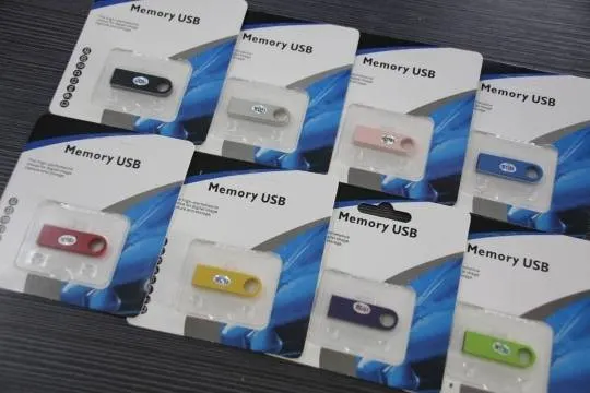 OEM USB 2.0/3.0 Pen Drive 4GB 8GB 16GB 32GB 64GB 128 GB Pendrive Jump Drive Thumb Drive USB Flash Drive